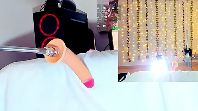 Kitty  Rose   online show from November 8, 10:19 am