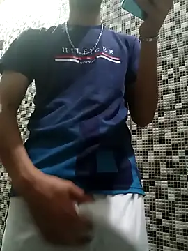 Alejandro260785 online show from November 2, 10:15 pm