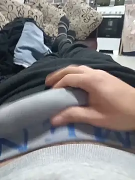 Alejandro260785 online show from July 7, 2:42 pm