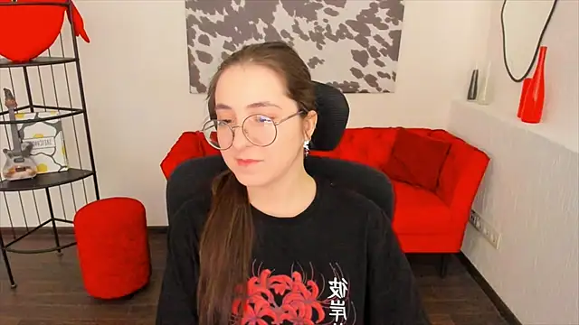 Snapshot of VirtuallVoyant chatting on November 27, 6:47 am VirtuallVoyant online show from November 27, 6:47 am