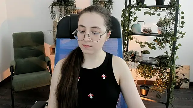 VirtuallVoyant online show from March 17, 7:11 am