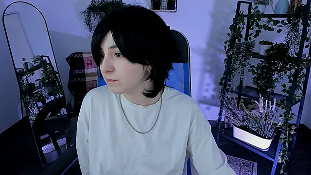 VirtuallVoyant online show from April 10, 7:54 pm