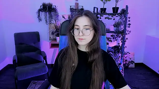 VirtuallVoyant online show from March 19, 7:25 pm