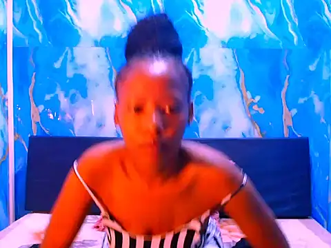 ebonypretty4u69 online show from December 5, 5:39 am