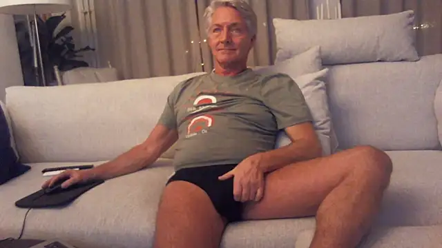 Swegay12-Exhi online show from December 2, 5:25 pm