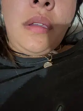 Snapshot of sexycristalh chatting on June 17, 8:25 am sexycristalh online show from June 17, 8:25 am