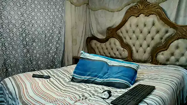 BustyAngela22 online show from September 23, 10:44 am