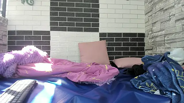 Sandra Milf love online show from September 21, 7:52 pm