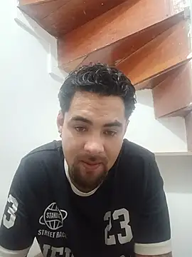 Snapshot of Maximo_cum27 chatting on June 29, 11:15 pm Maximo cum27 online show from June 29, 11:15 pm
