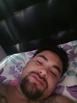 Snapshot of Maximo_cum27 chatting on July 16, 2:47 pm Maximo cum27 online show from July 16, 2:47 pm