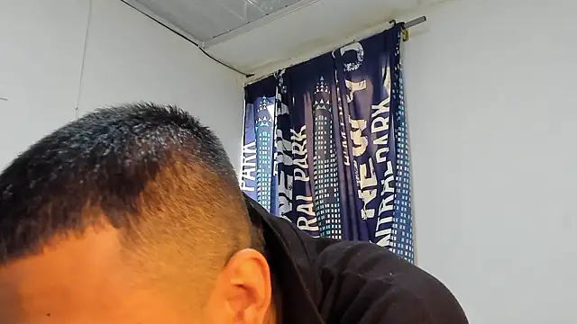  Logan Colton  online show from January 15, 7:06 pm