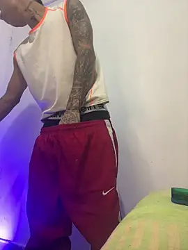  Logan Colton  online show from June 29, 9:58 pm