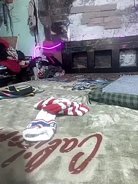 elvergu666 online show from February 8, 12:25 pm