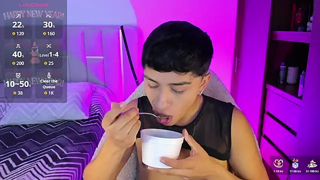 Matheewx m online show from March 5, 8:49 pm