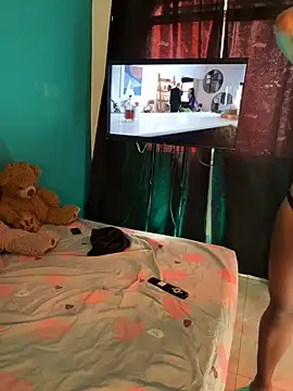 cam11 07 online show from July 4, 2:43 pm