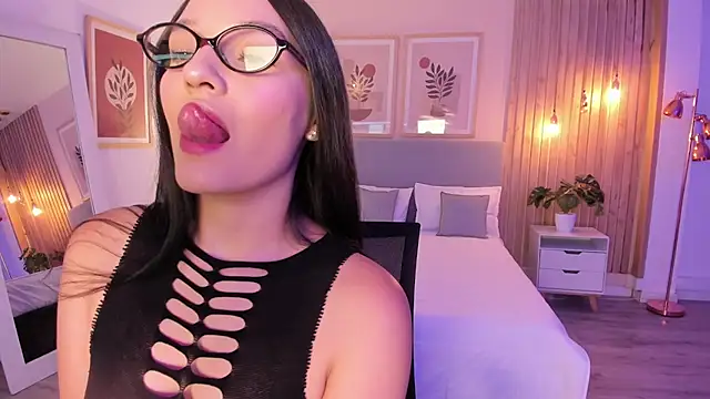 Snapshot of AuroraEvanss chatting on November 29, 8:09 pm AuroraEvanss online show from November 29, 8:09 pm