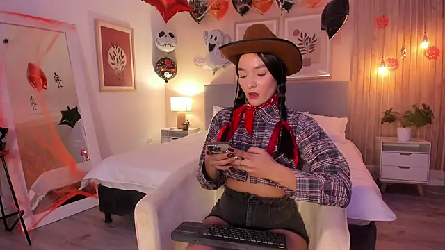 AuroraEvanss online show from October 11, 9:16 pm