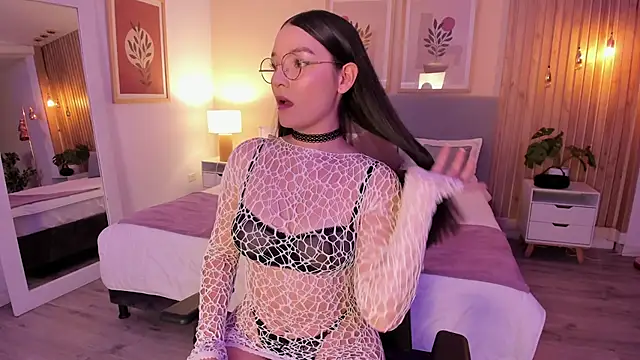 AuroraEvanss online show from February 9, 9:46 pm