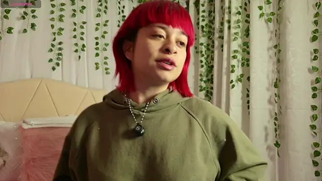 Venuss1  online show from April 7, 8:21 pm