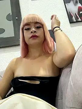 Snapshot of Venuss1_ chatting on October 5, 2:35 am Venuss1 online show from October 5, 2:35 am