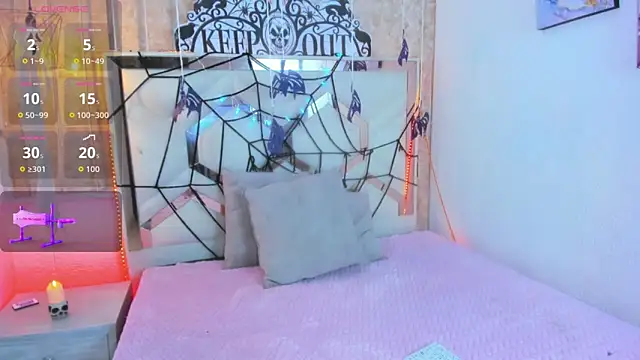 Snapshot of Venuss1_ chatting on October 30, 8:01 am Venuss1 online show from October 30, 8:01 am