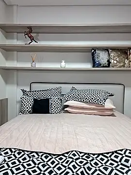 Sabrina farm online show from March 24, 9:59 pm