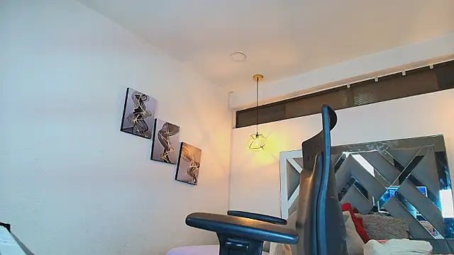 Rossi ss1 online show from February 7, 4:09 am