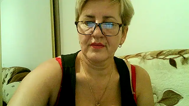 Snapshot of Dana4921 chatting on October 22, 3:55 pm Dana4921 online show from October 22, 3:55 pm