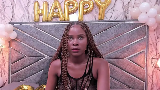 SASHA BROWNIE   online show from November 8, 8:01 pm