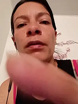 kim lebanon online show from January 11, 9:44 pm