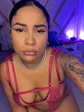 MarianaaSantos online show from March 31, 4:36 am