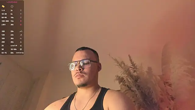 Snapshot of JamesCarter77 chatting on October 24, 3:38 am JamesCarter77 online show from October 24, 3:38 am