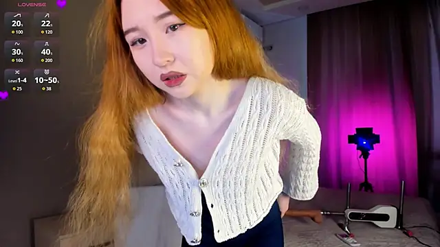 Clarity Yumi online show from November 1, 12:54 pm