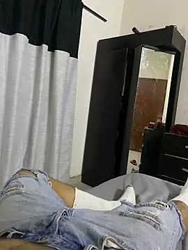 Vicporn0398 online show from June 2, 6:35 am