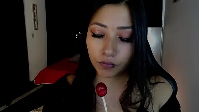 Snapshot of Mia_1120 chatting on September 15, 11:38 pm Mia 1120 online show from September 15, 11:38 pm