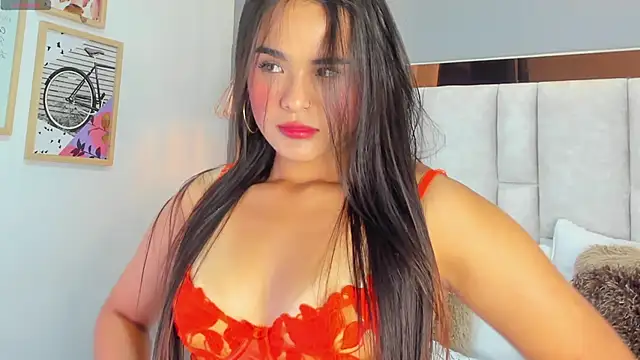 Roxanne Hale online show from September 11, 2:39 pm