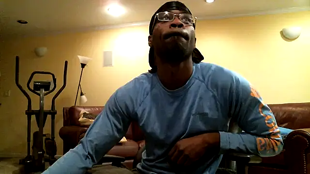 james421   online show from April 4, 4:08 am