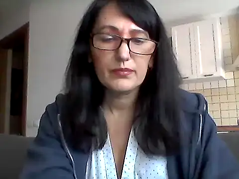 Elena48324 online show from March 4, 12:35 pm