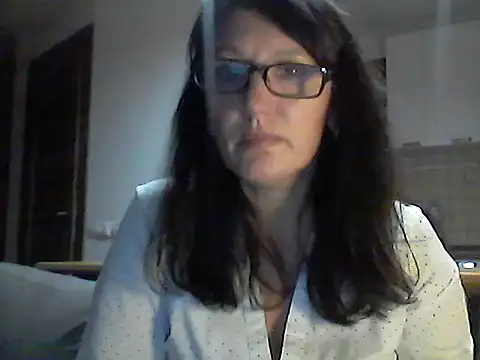 Elena48324 online show from October 31, 7:54 pm