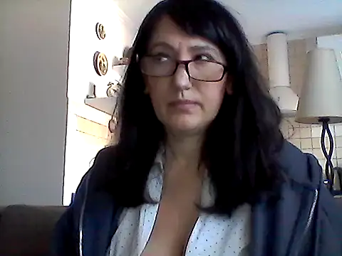 Elena48324 online show from March 1, 11:21 am