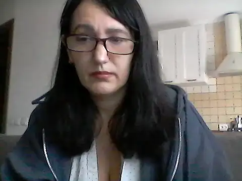 Elena48324 online show from February 28, 1:33 pm