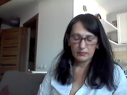 Elena48324 online show from March 14, 10:21 am