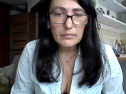 Elena48324 online show from March 31, 10:50 am