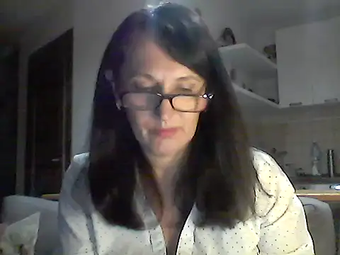 Elena48324 online show from October 27, 6:31 pm