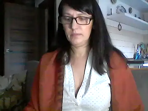 Elena48324 online show from February 5, 12:23 pm