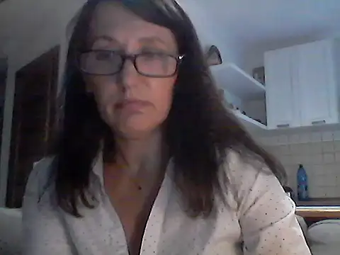 Elena48324 online show from September 14, 12:49 pm