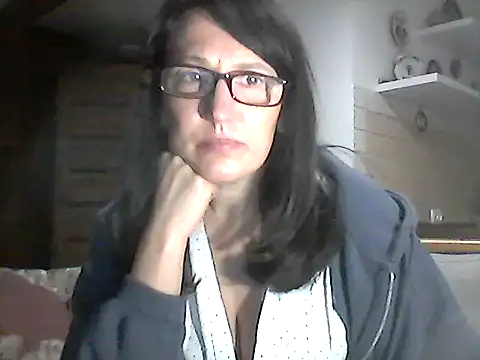 Elena48324 online show from March 12, 6:34 pm