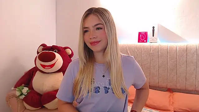 Snapshot of _Tiffany1 chatting on November 27, 5:46 pm Tiffany1 online show from November 27, 5:46 pm