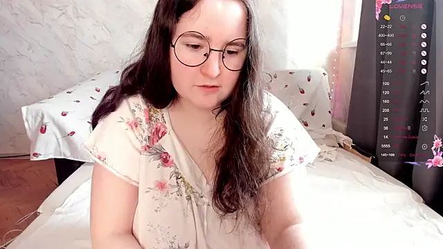 alice allens online show from March 18, 6:38 am