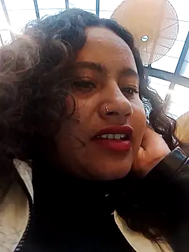 Snapshot of Yaya_watson chatting on October 21, 9:36 pm Yaya watson online show from October 21, 9:36 pm